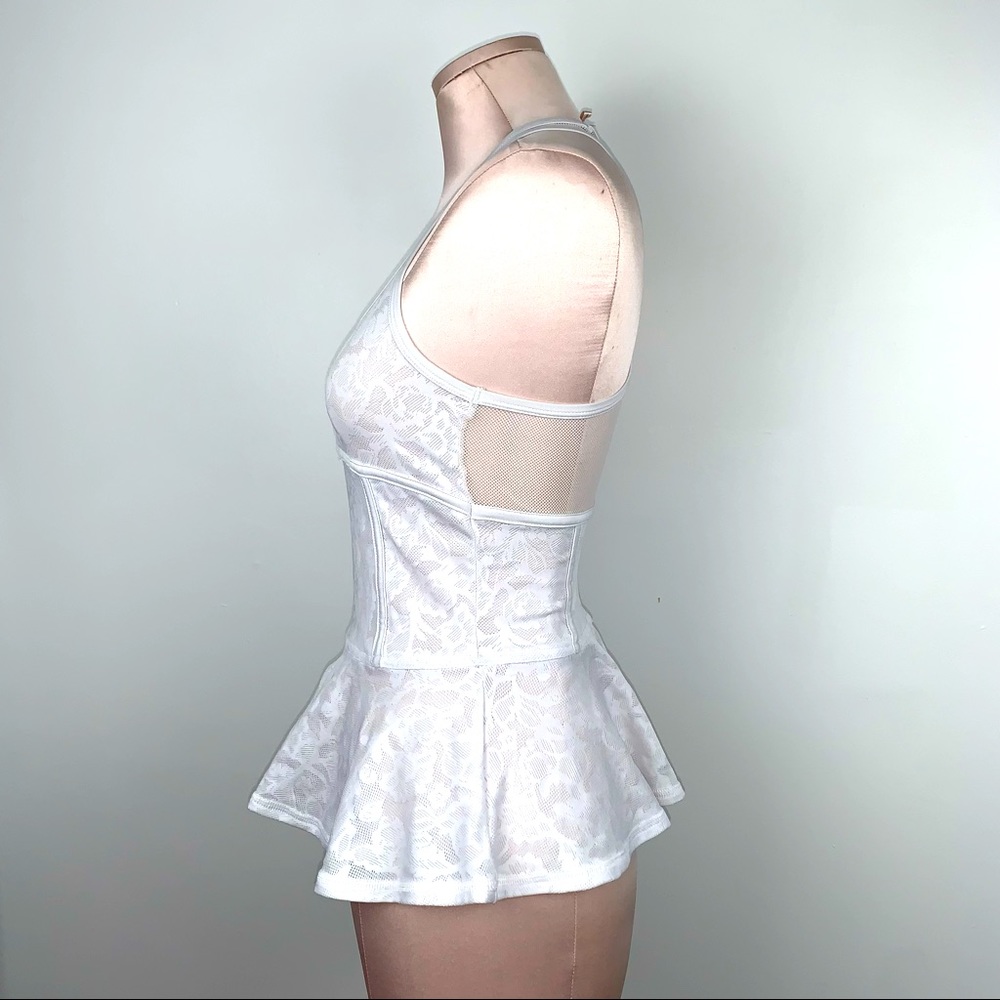 AE Work Out Top - Picture 2 of 5